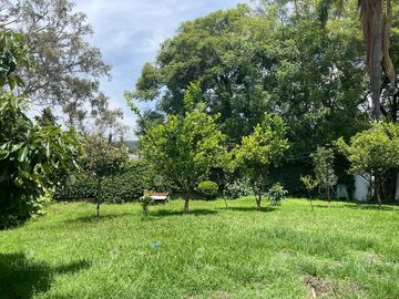 Venta propiedad en  Santa María - V273