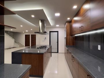 Casa Nueva e Inteligente con Alberca y 4 Rec. - Jardines de Delicias, Cuernavaca