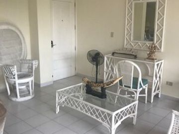 GRAN DEPARTAMENTO DE LUJO EN VENTA, RANCHO CORTÉS, NORTE DE CUERNAVACA MOR