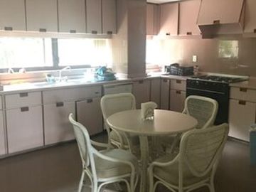 GRAN DEPARTAMENTO DE LUJO EN VENTA, RANCHO CORTÉS, NORTE DE CUERNAVACA MOR