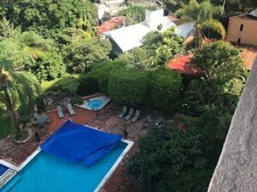 GRAN DEPARTAMENTO DE LUJO EN VENTA, RANCHO CORTÉS, NORTE DE CUERNAVACA MOR