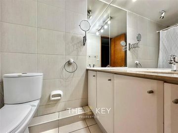 Depto Venta de 4 Dormitorios y Terraza - Vitacura