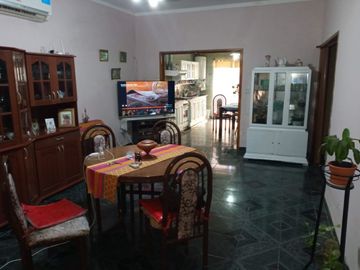 VENTA CASA 3 AMBIENTES Merlo