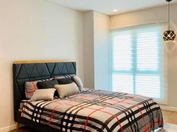 A0382 - Nicely Furnished 1BR For Sale in Two Serendra
