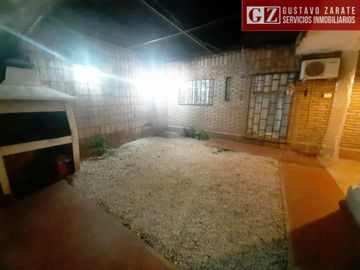 CASA EN VENTA EN ZONA SUR BARRIO PARQUE VELEZ SARSFIELD