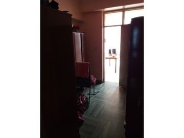 VENTA 5 AMBIENTES CON DEP AL FRENTE .PUEYRREDON AL 300