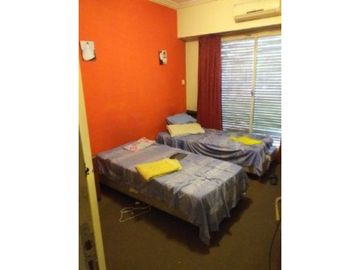 VENTA 5 AMBIENTES CON DEP AL FRENTE .PUEYRREDON AL 300