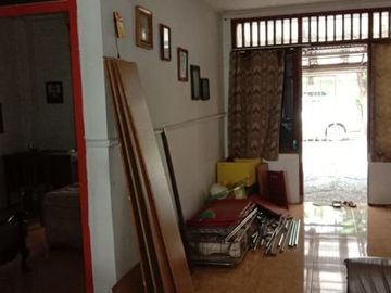 Dijual Cepat Rumah di Jl. Dukuh Kupang, Surabaya Barat