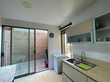 apartamento en venta en villa campestre. Cod V11672