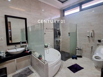Rumah Furnished Siap Huni Strategis Di Cipedes Tengah Bandung