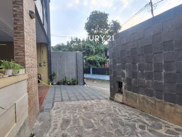 Rumah Furnished Siap Huni Strategis Di Cipedes Tengah Bandung