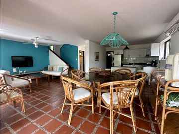 Venta de cabaña en conjunto frente de la playa, Don Jaca, Santa Marta