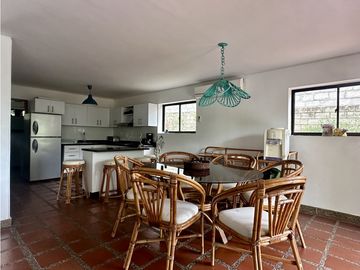 Venta de cabaña en conjunto frente de la playa, Don Jaca, Santa Marta