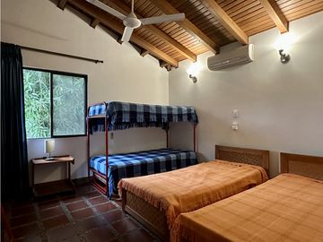 Venta de cabaña en conjunto frente de la playa, Don Jaca, Santa Marta