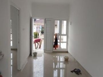 Rumah syariah strategis di pusat kota tangerang bebas banjir
