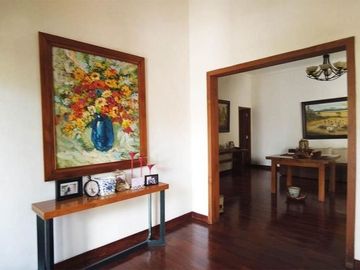 Rumah lokasi strategs di kawasan elit Villa Puncak Tidar