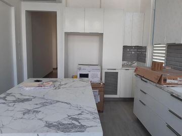 VENTA DE CASA DE LUJO EN AIRES DE BATAN