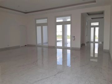 VENTA DE CASA DE LUJO EN AIRES DE BATAN