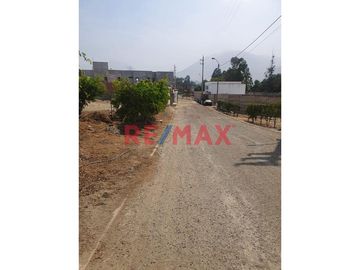 CIENEGUILLA VENTA DE TERRENO EN CONDOMINIO “ALTOS DEL VALLE” 

AREA DEL TERRENO 1,127.75M2
PRECIO $177,000 ($156.95MT2) PRECIO NEGOCIABLE
TERRENO