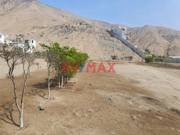 CIENEGUILLA VENTA DE TERRENO EN CONDOMINIO “ALTOS DEL VALLE” 

AREA DEL TERRENO 1,127.75M2
PRECIO $177,000 ($156.95MT2) PRECIO NEGOCIABLE
TERRENO