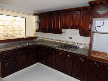 casa en venta en el tabor. Cod V82329