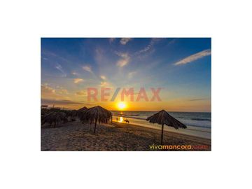 🌊 ¡Tu paraíso frente al mar te está esperando en Las Lomas de Vichayito! 🏝️
¿Alguna vez soñaste con despertar cada mañana frente al Océano Pacífico,