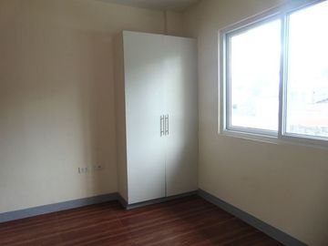 Semi-Furnished Duplex House with 3-Bedrooms in Capitol Cebu City