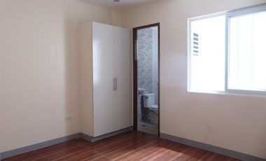 Semi-Furnished Duplex House with 3-Bedrooms in Capitol Cebu City