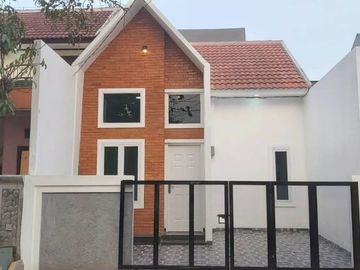 Dijual rumah mutiara gading timur luas 6x12 Type 2KT Bekasi Timur
