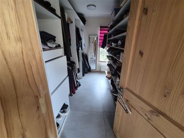 Casa en venta de 4 dorm. en Los Angeles
