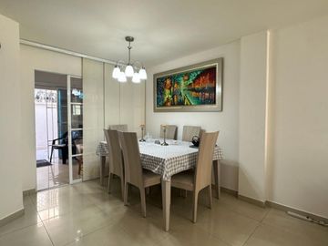 casa en venta en villa santos. Cod V146
