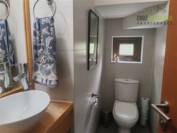 Casa en arriendo de 5 dorm. en Puerto Varas