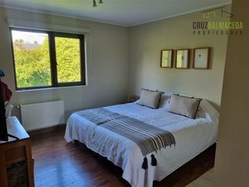 Casa en arriendo de 5 dorm. en Puerto Varas