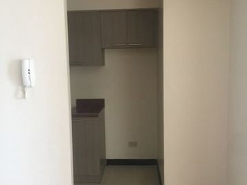 rent to own in makati kalyuaan condominium pasong tamo