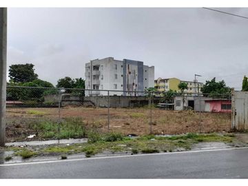 Vendo terreno en Ciudad Radial  ( 1,400 m2)