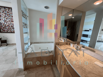 Condominio Tikal 1112 en venta Playa Diamante Acapulco
