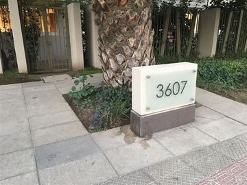 Departamento en Venta en ¡¡¡A Pasos de Plaza Ñuñoa y Cercano a Metro Chile España!!!! con estacionamiento y bodega