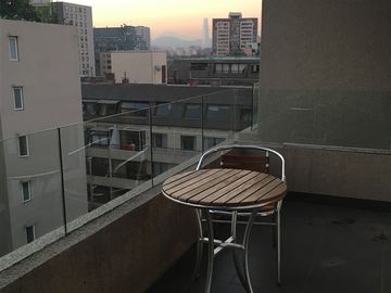 Departamento en Venta en ¡¡¡A Pasos de Plaza Ñuñoa y Cercano a Metro Chile España!!!! con estacionamiento y bodega