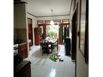 Dijual rumah di daerah Batununggal (h)