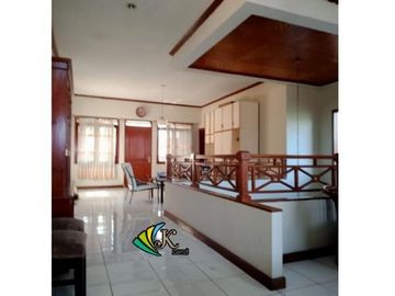 Dijual rumah di daerah Batununggal (h)