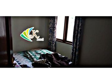Dijual rumah di daerah Batununggal (h)