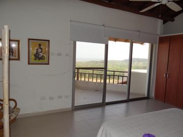 casa campestre en venta en el santuario. Cod V13399