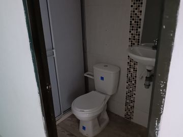 casa en arriendo en comuneros. Cod A127472