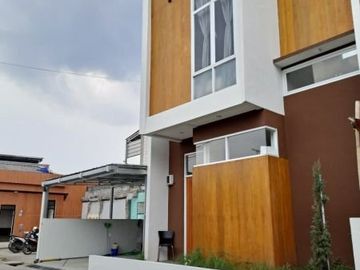 Townhouse Syariah SHM bisa Custom di Pasteur tengah Kota Bandung dekat exit tol