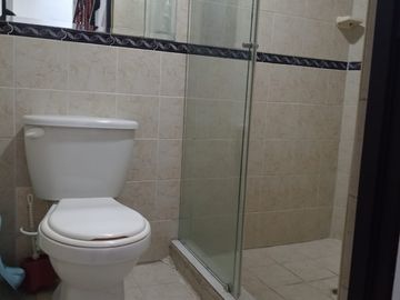 casa en venta en barrio granada. Cod V408396