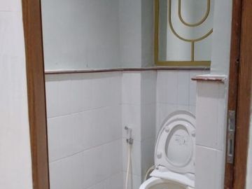 DISEWAKAN RUKO (Cocok Untuk Usaha/Restoran/Cafe) DI JL .KEMANG RAYA JAKARTA SELATAN
