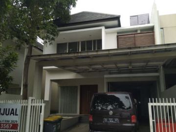 RUMAH 2 LANTAI ARCHITECH FALDI ANDALAN GRAHA FAMILY CIAMIK