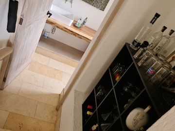 En Venta de Preciosa Residencia en BALVANERA Club Hipico, Diseño de Autor