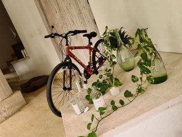 En Venta de Preciosa Residencia en BALVANERA Club Hipico, Diseño de Autor