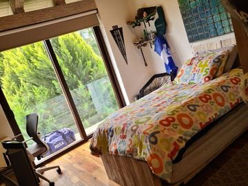 En Venta de Preciosa Residencia en BALVANERA Club Hipico, Diseño de Autor